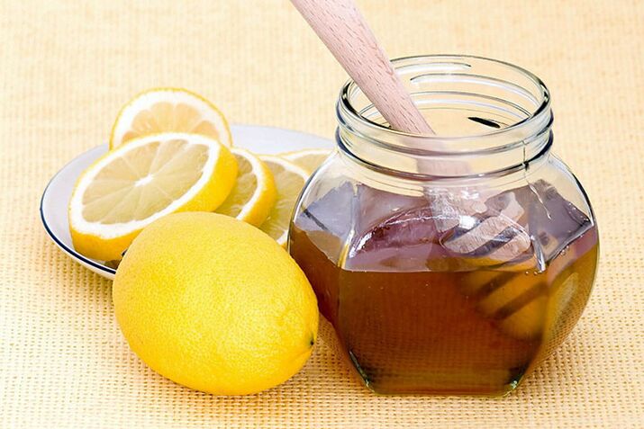 Lemon and honey are ingredients for a mask that perfectly whitens and tightens the skin of the face