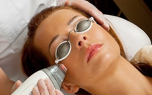 the essence of the procedure for fractional laser rejuvenation of the skin